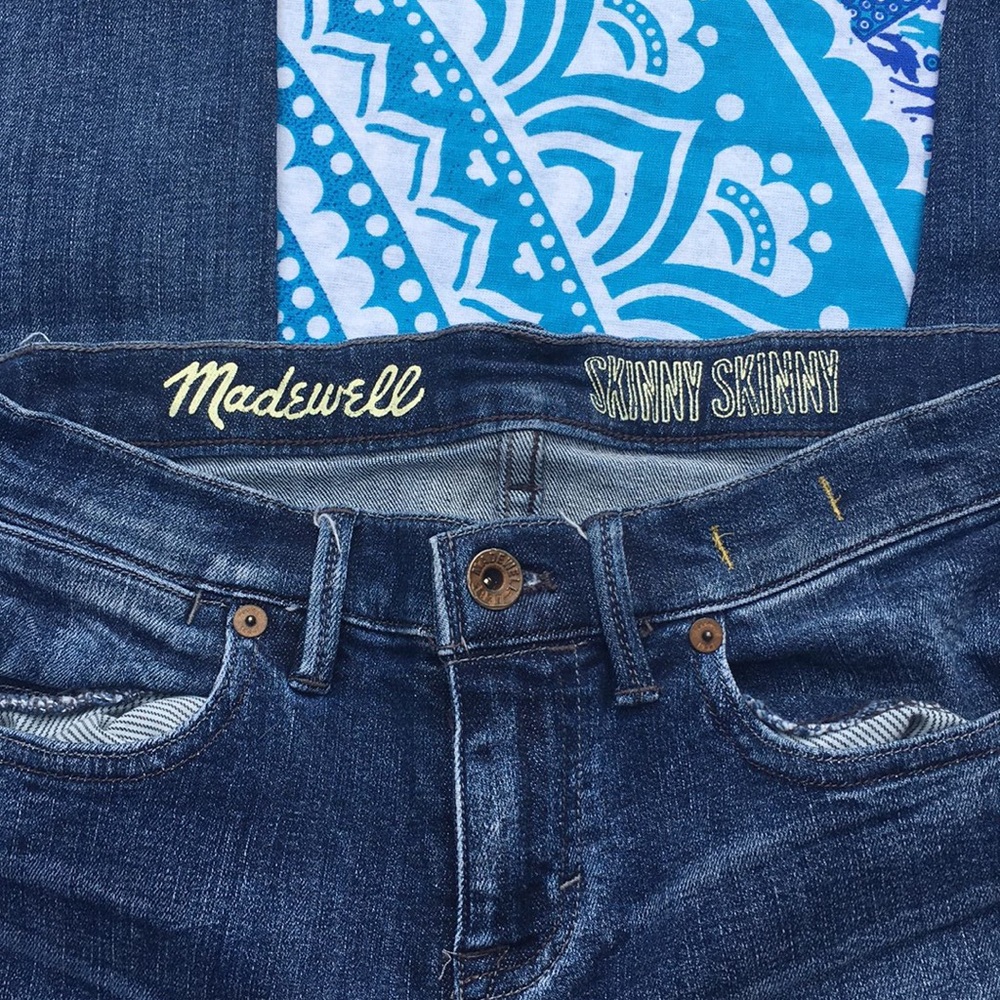 Madewell Skinny Skinny Jeans • 27 • - Picture 5 of 8